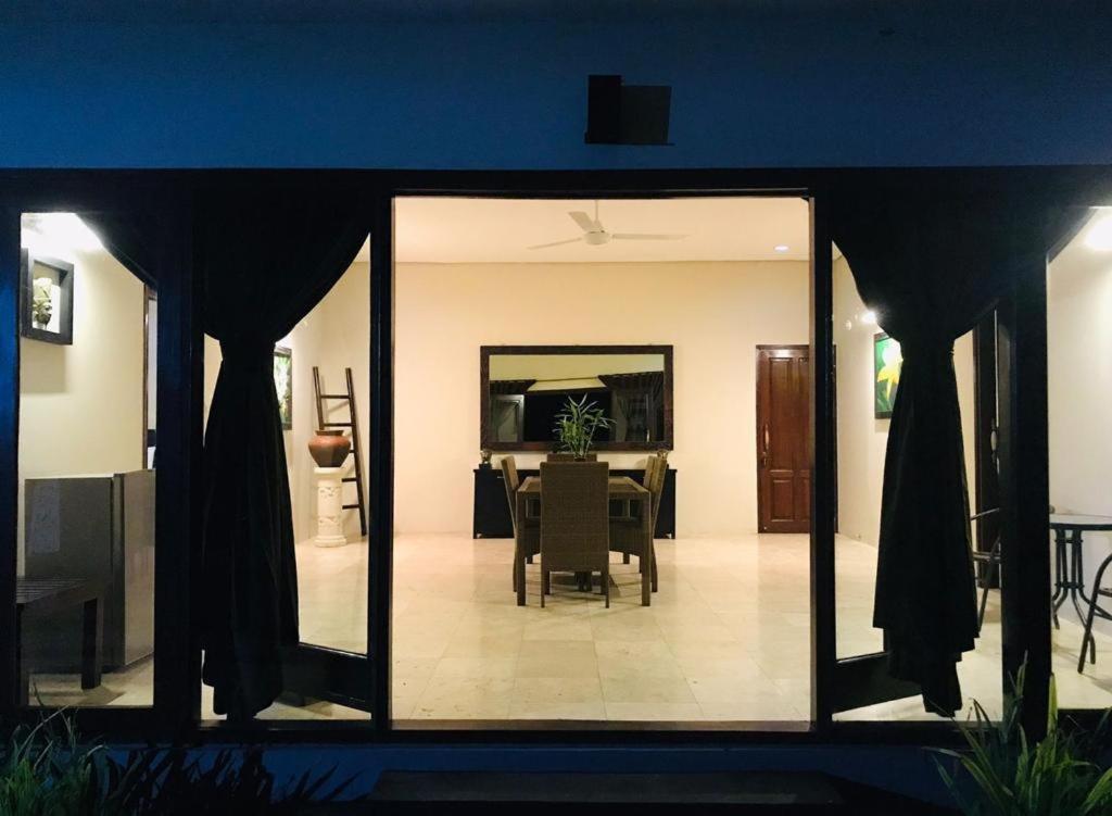 Imaj Private Villas Senggigi Luaran gambar